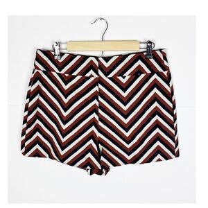 Never a Wallflower Safari Chevron High Waist Shorts Size Medium